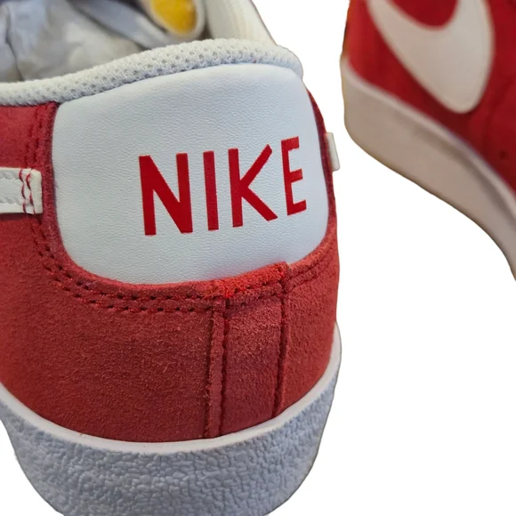 NIB - Nike Blazer Low 77 Suede Sneakers - Men 8 Women 9.5 - Picture 13 of 15